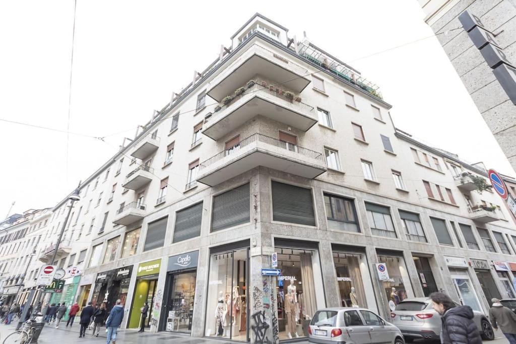 Santa Maria Valle 1 Milano Exterior foto